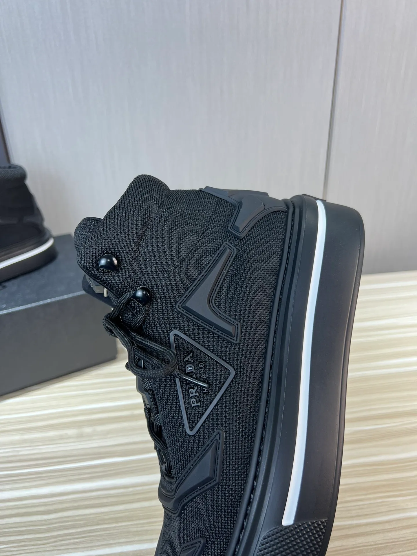 Men's shoes 💰660💰 [PRADA] Popular items in men's shoe counters, synchronized with the official website, high-quality shipments ✔️Original fly-knit film fabric + cowhide lining, 1🆚1 replica, original sole, 38-45 (45 customized, non-refundable)